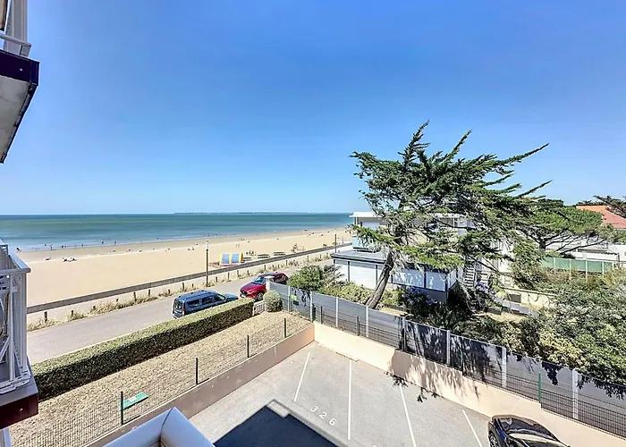 Atlantide-1 By Interhome Appartement