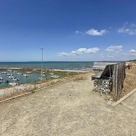 Atlantide-1 By Interhome Апартаменты *